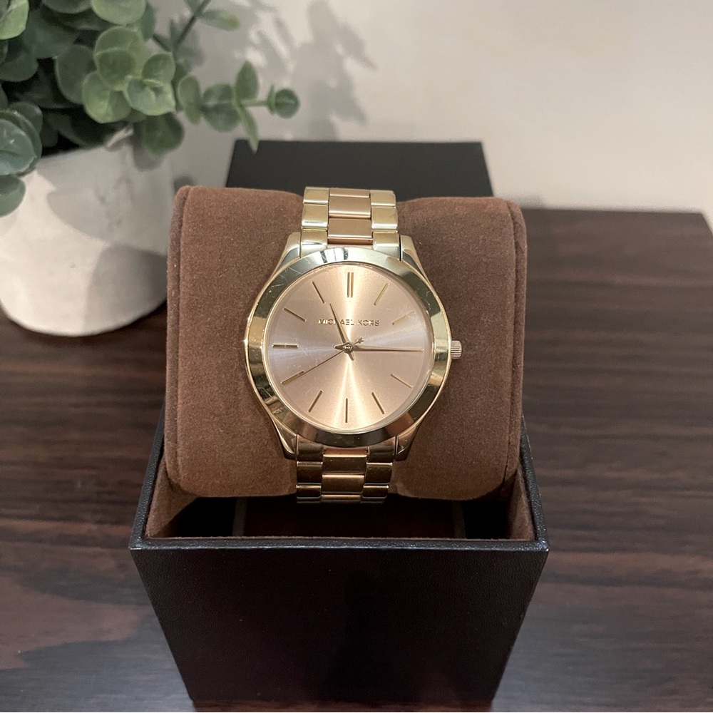 MICHAEL KORS GOLD WATCH